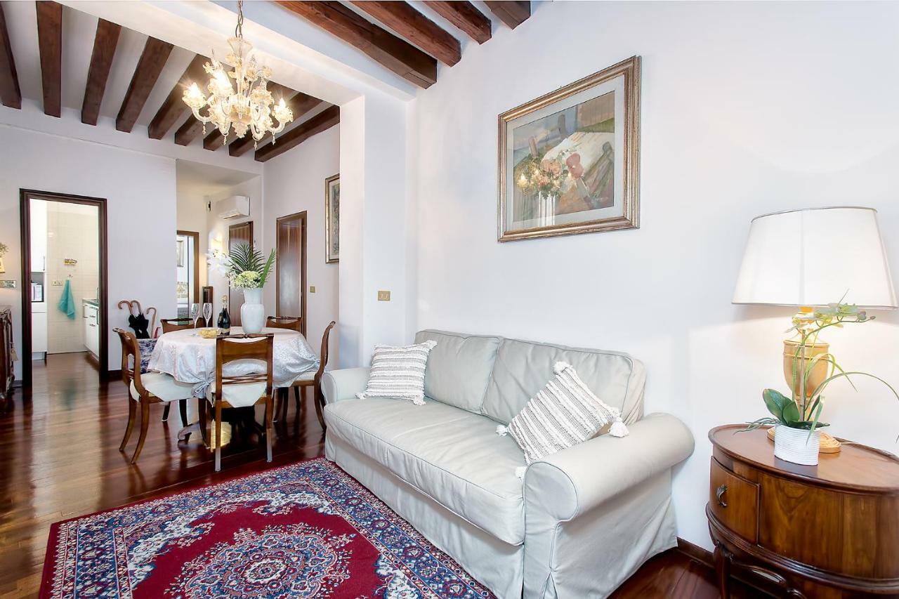 Residenza Calle Larga San Marco เวนิส ภายนอก รูปภาพ