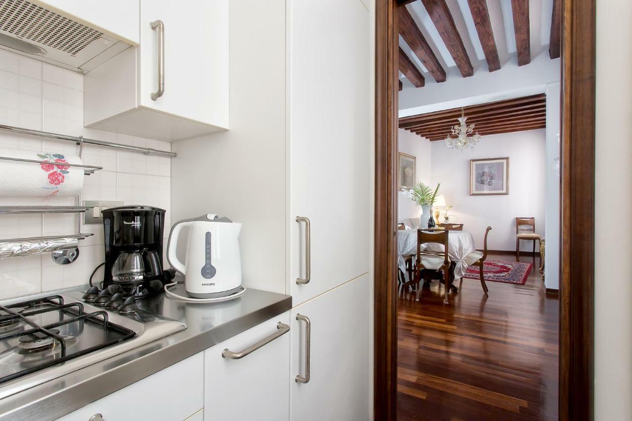 Residenza Calle Larga San Marco เวนิส ภายนอก รูปภาพ